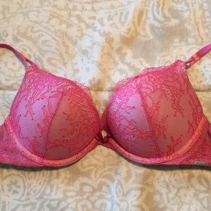 Victoria’s Secret Bombshell Bra
